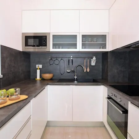 Leo - Sea View & Comfortable Apartment *